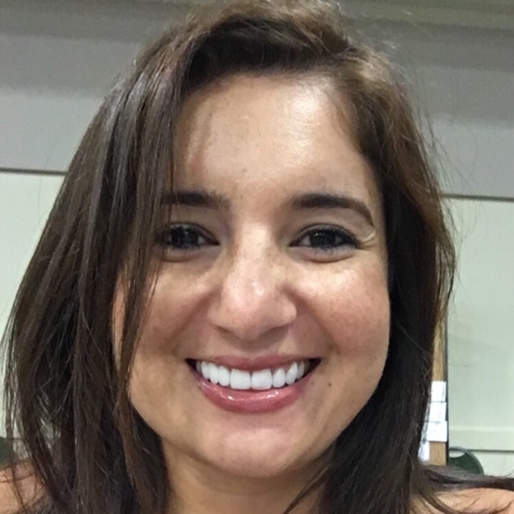 Meet your Posher, Nina